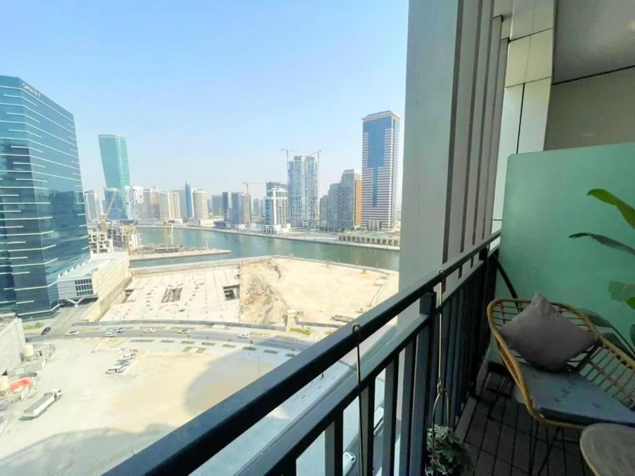 Apartment Zada Tower 1Br With Business Bay Canal Part View By Vibel Dubai United Arab Emirates